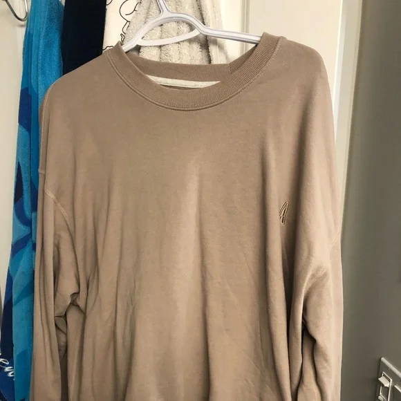 Atrium Collective Crew Neck - Picture 1 of 3